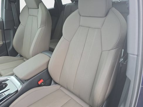 Certified 2025 Audi Q5 Premium Plus w/ Premium Plus AWD/4WD image 20