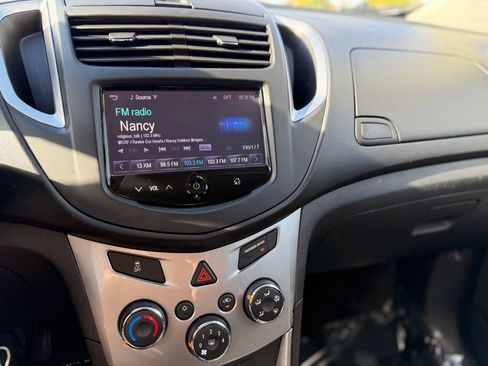Used 2015 Chevrolet Trax LT w/ LT Plus Package image 14