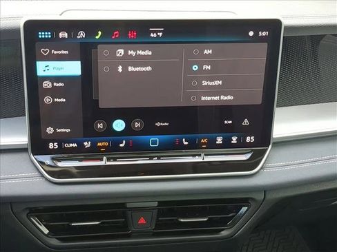 New 2026 Volkswagen Tiguan SE image 18