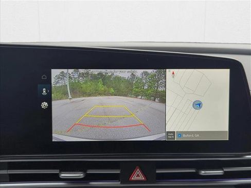 New 2025 Hyundai Elantra Limited image 14