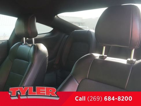 Used 2019 Ford Mustang GT Premium RWD image 38