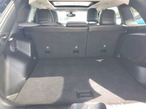 Used 2019 Jeep Cherokee Trailhawk AWD/4WD image 7
