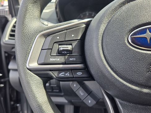 Used 2021 Subaru Crosstrek 2.0i AWD/4WD image 26