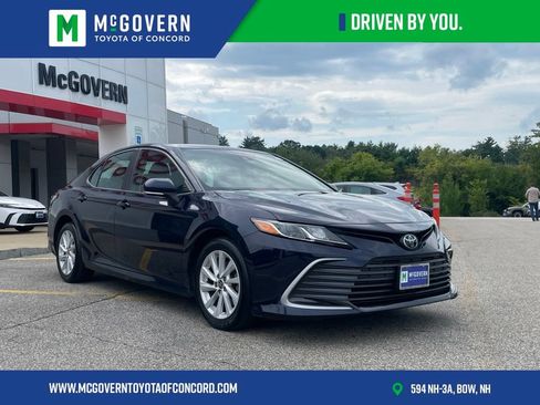 Used 2021 Toyota Camry LE w/ Cold Weather Package AWD/4WD image 7