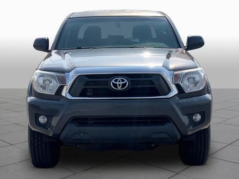 Used 2013 Toyota Tacoma 4x4 Double Cab w/ TRD Off-Road Pkg image 4