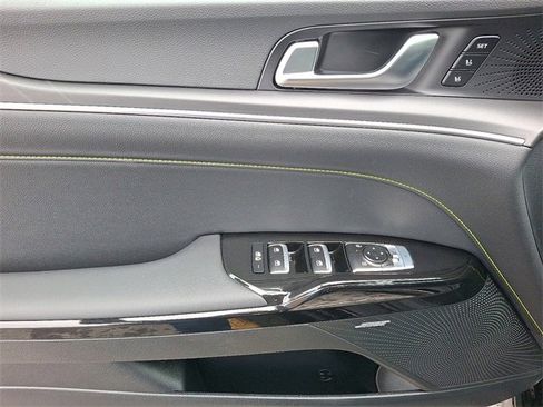 Used 2026 Kia K5 GT w/ GT1 Package image 12