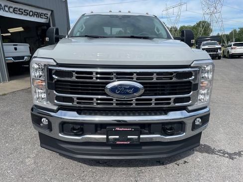 Used 2026 Ford F350 XLT w/ 360-Degree Camera Package AWD/4WD image 2