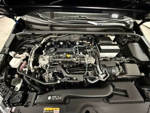 Used 2024 Toyota Corolla SE FWD image 13