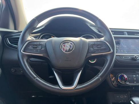 Used 2021 Buick Encore GX Preferred w/ Sport Touring Package FWD image 12