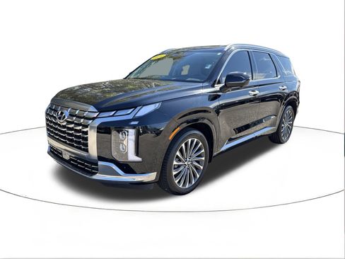 Certified 2024 Hyundai Palisade Calligraphy image 7