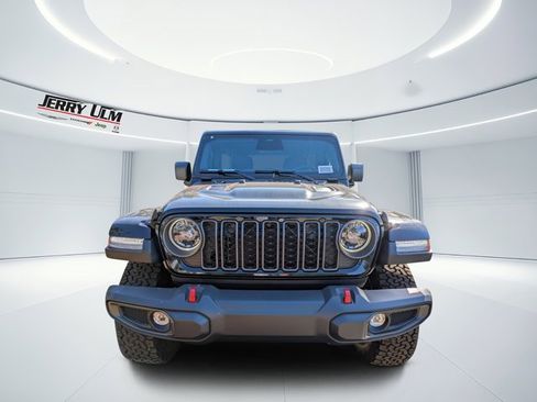 New 2026 Jeep Wrangler Unlimited Rubicon w/ Safety Group image 7