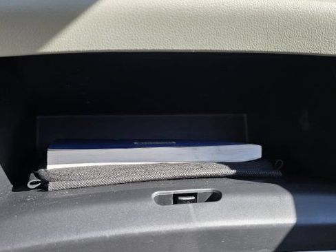 Used 2012 Honda Civic LX image 28
