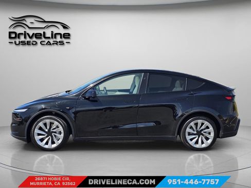 Used 2026 Tesla Model Y Long Range AWD/4WD image 12