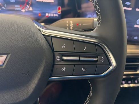 New 2026 Chevrolet Traverse LT w/ Driver Confidence Package image 18