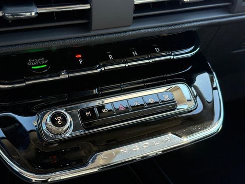 New 2026 Lincoln Corsair Premiere AWD/4WD image 14