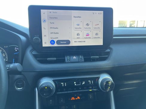 Used 2024 Toyota RAV4 XSE image 30