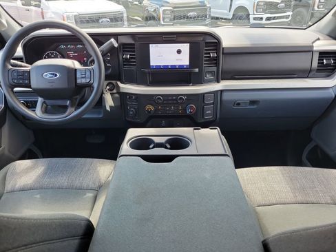 Certified 2025 Ford F250 XLT AWD/4WD image 11