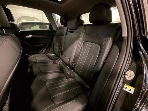 Certified 2023 Audi Q5 2.0T Premium w/ Convenience Package AWD/4WD image 26