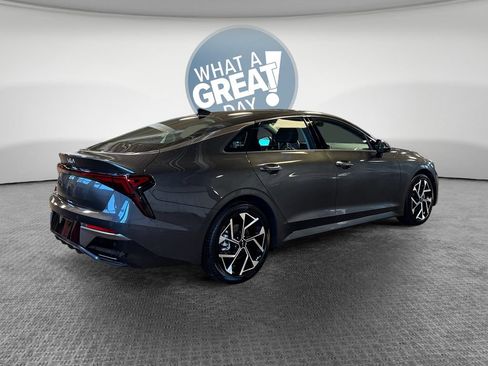 Certified 2025 Kia K5 EX FWD image 3