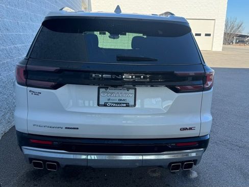 Used 2025 GMC Acadia Denali w/ Super Cruise Package image 6