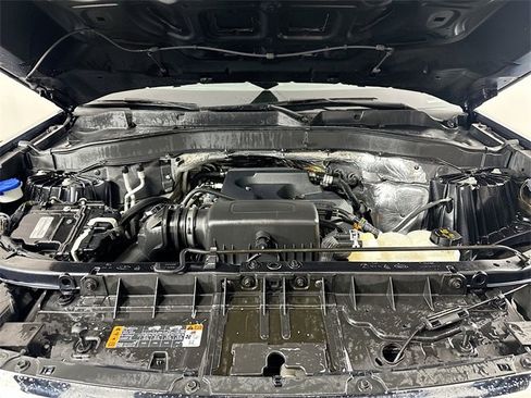 Used 2020 Ford Explorer XLT w/ Equipment Group 202A image 31