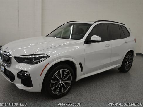 Used 2019 BMW X5 xDrive40i w/ M Sport Package image 3