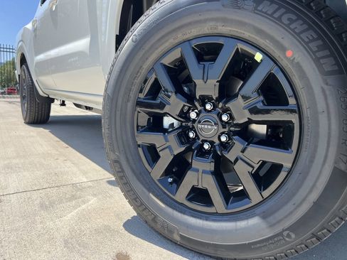 New 2026 Nissan Frontier SV w/ Tow Package RWD image 6