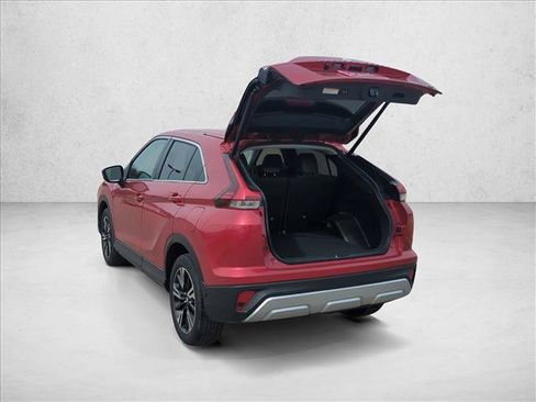 Used 2024 Mitsubishi Eclipse Cross SE image 10