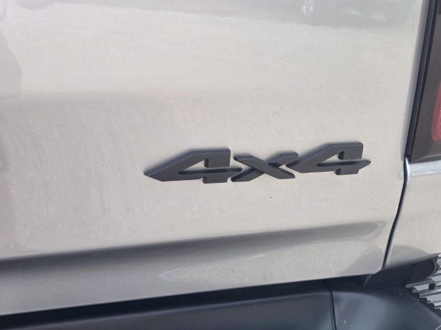 Used 2025 RAM 1500 Big Horn AWD/4WD image 10