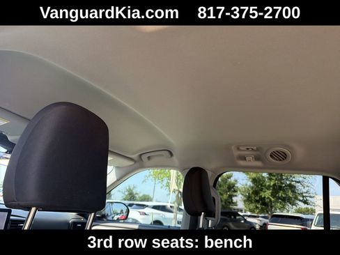 Used 2021 Ford Explorer XLT RWD image 18