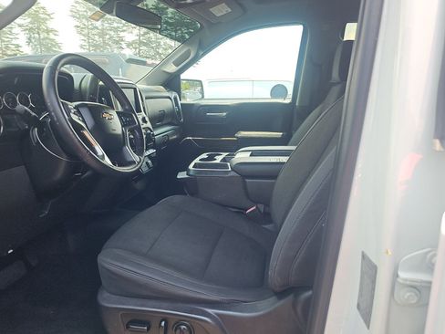 Used 2019 Chevrolet Silverado 1500 LT w/ All-Star Edition AWD/4WD image 4