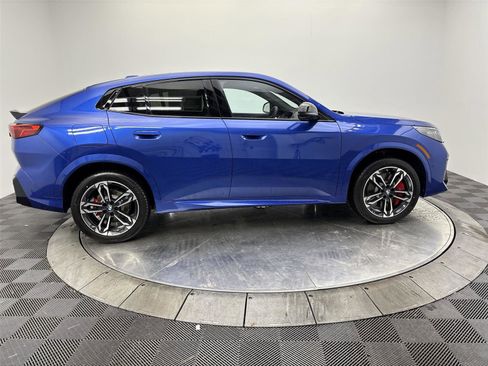 New 2026 BMW X2 xDrive28i w/ Technology Package image 17