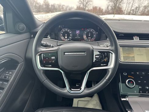 Used 2023 Land Rover Range Rover Evoque R-Dynamic S image 19