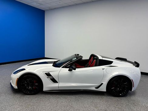 Used 2019 Chevrolet Corvette Grand Sport RWD image 4