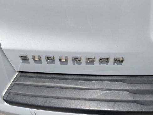 Used 2017 Chevrolet Suburban LT AWD/4WD image 44