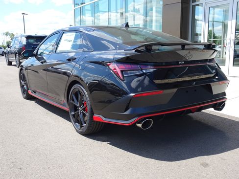 New 2025 Hyundai Elantra N image 3