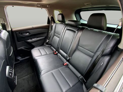 Used 2023 Nissan Rogue SL w/ SL Premium Package FWD image 21