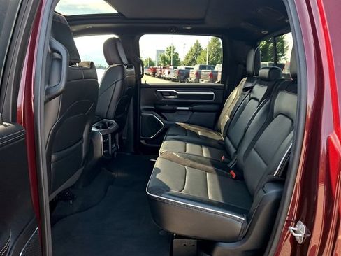 Used 2025 RAM 1500 Laramie w/ Sport Appearance Package AWD/4WD image 10