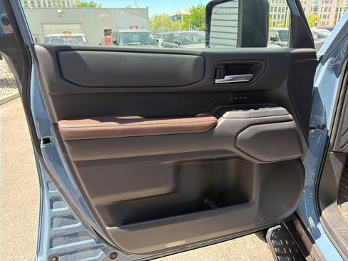 Used 2025 Toyota Land Cruiser w/ Premium Package AWD/4WD image 12