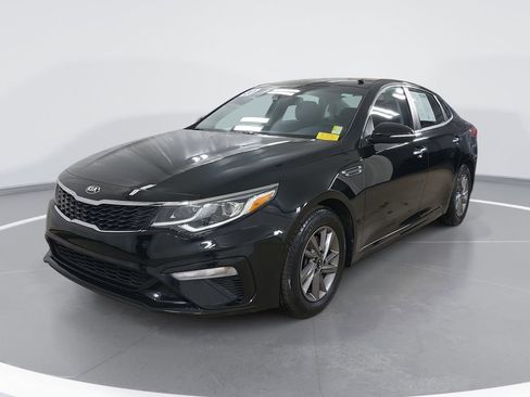 Used 2020 Kia Optima LX image 9