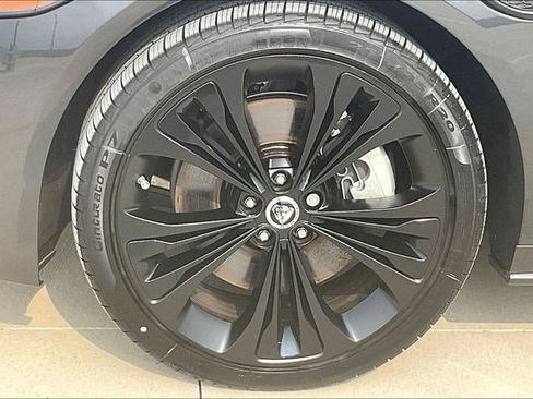 New 2024 Jaguar XF R-Dynamic SE image 15