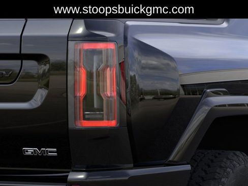 New 2025 GMC Hummer EV 3X w/ Battery Pack, 24 Module Pack image 13