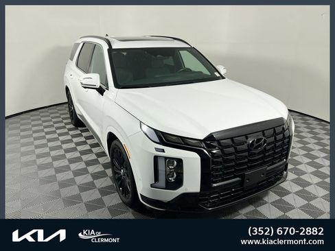 Used 2024 Hyundai Palisade Calligraphy image 1
