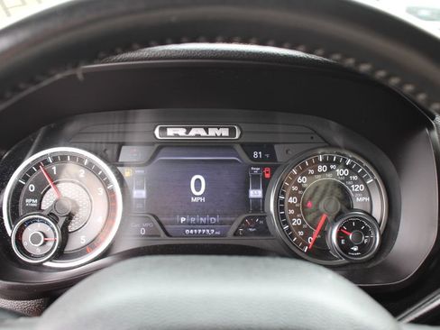 Used 2024 RAM 2500 Laramie AWD/4WD image 30