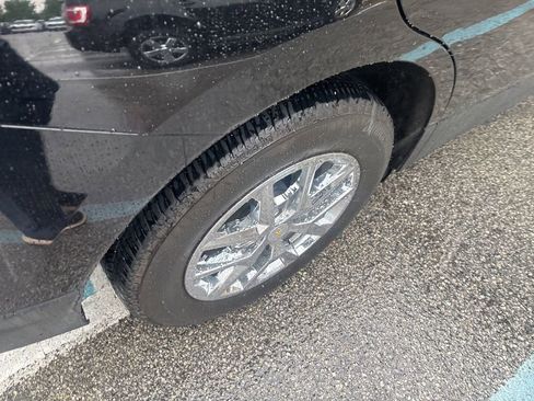 Used 2022 Chevrolet Equinox LT AWD/4WD image 15