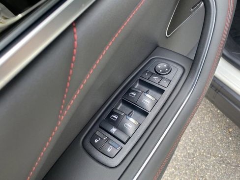 New 2024 Maserati Levante GT Ultima image 17