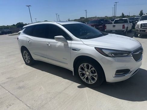 Used 2020 Buick Enclave Avenir w/ Avenir Technology Package AWD/4WD image 1