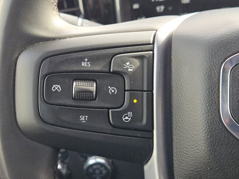 Used 2025 GMC Sierra 1500 SLT image 29