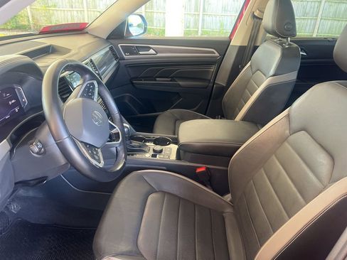 Used 2021 Volkswagen Atlas SEL Premium image 5