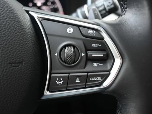 Used 2025 Acura MDX SH-AWD image 41